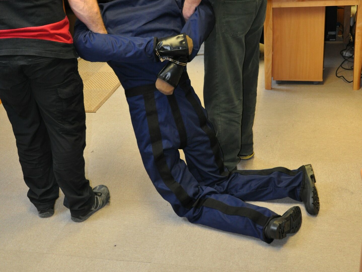 MANNEQUIN D'ENTRAÎNEMENT AU SAUVETAGE SÉCURITÉ EN PRISON RUTH LEE HYDROTOP