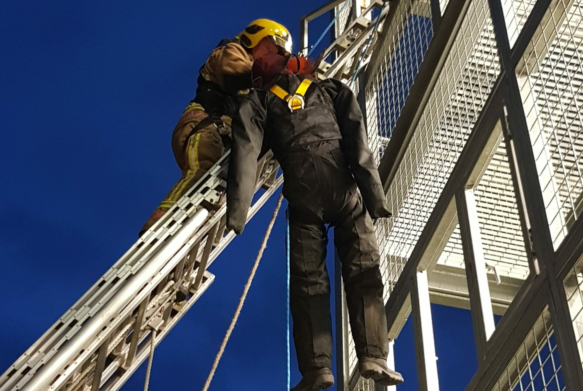 MANNEQUIN D'EXERCICE AU SAUVETAGE POLYVALENT RUTH LEE Hydrotop