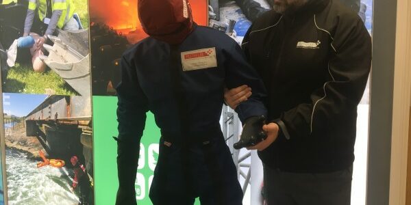 MANNEQUIN PRÉVENTION ET MANAGEMENT DE LA VIOLENCE ET AGRESSION RUTH LEE HYDROTOP