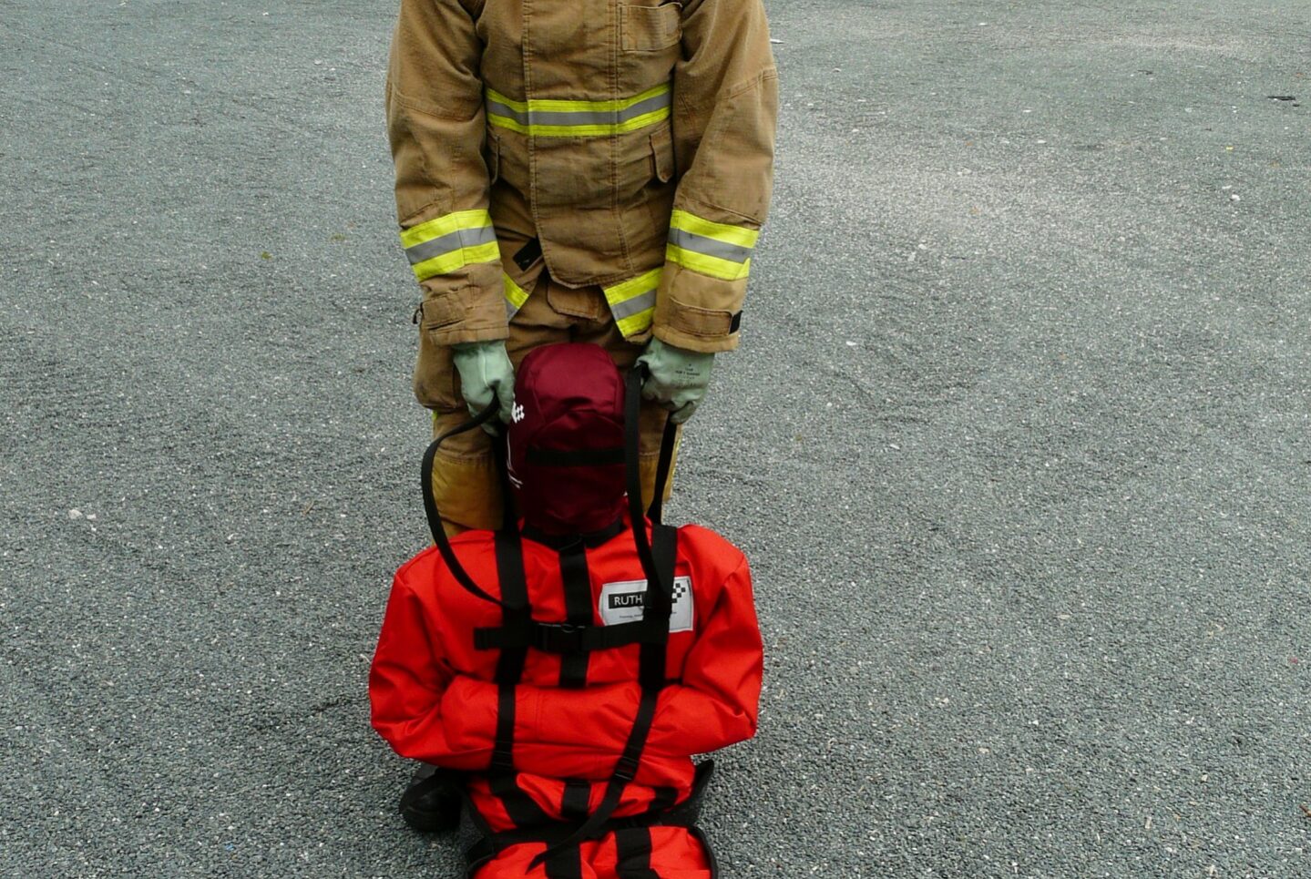 Mannequin d'entraînement à l'évacuation de victimes pour la formation des pompiers