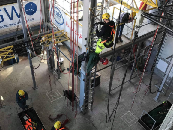 Mannequin d'entrainement au secours travail en hauteur Ruth Lee Hydrotop