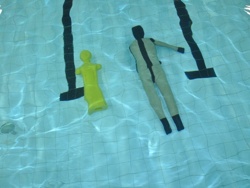 Comparaison mannequin ILS et mannequin piscine Ruth Lee