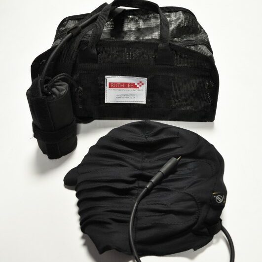 Cagoule thermique pour mannequin de formation aquatique